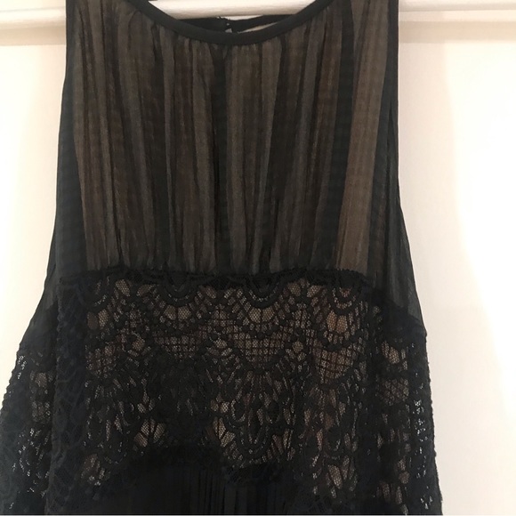 Anthropologie HD in Paris Villanelle Black Lace overlay Dress. Size S - Picture 12 of 12